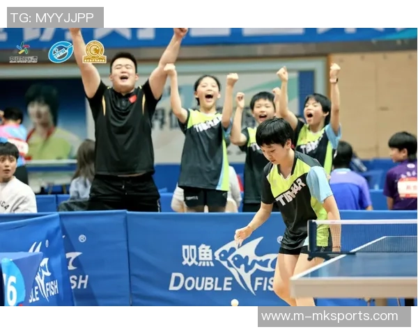 乒乓球专题深入探讨上海乒乓球队的团队协作与默契配合之道 乒乓球专题深入探讨上海乒乓球队的团队协作与默契配合之道